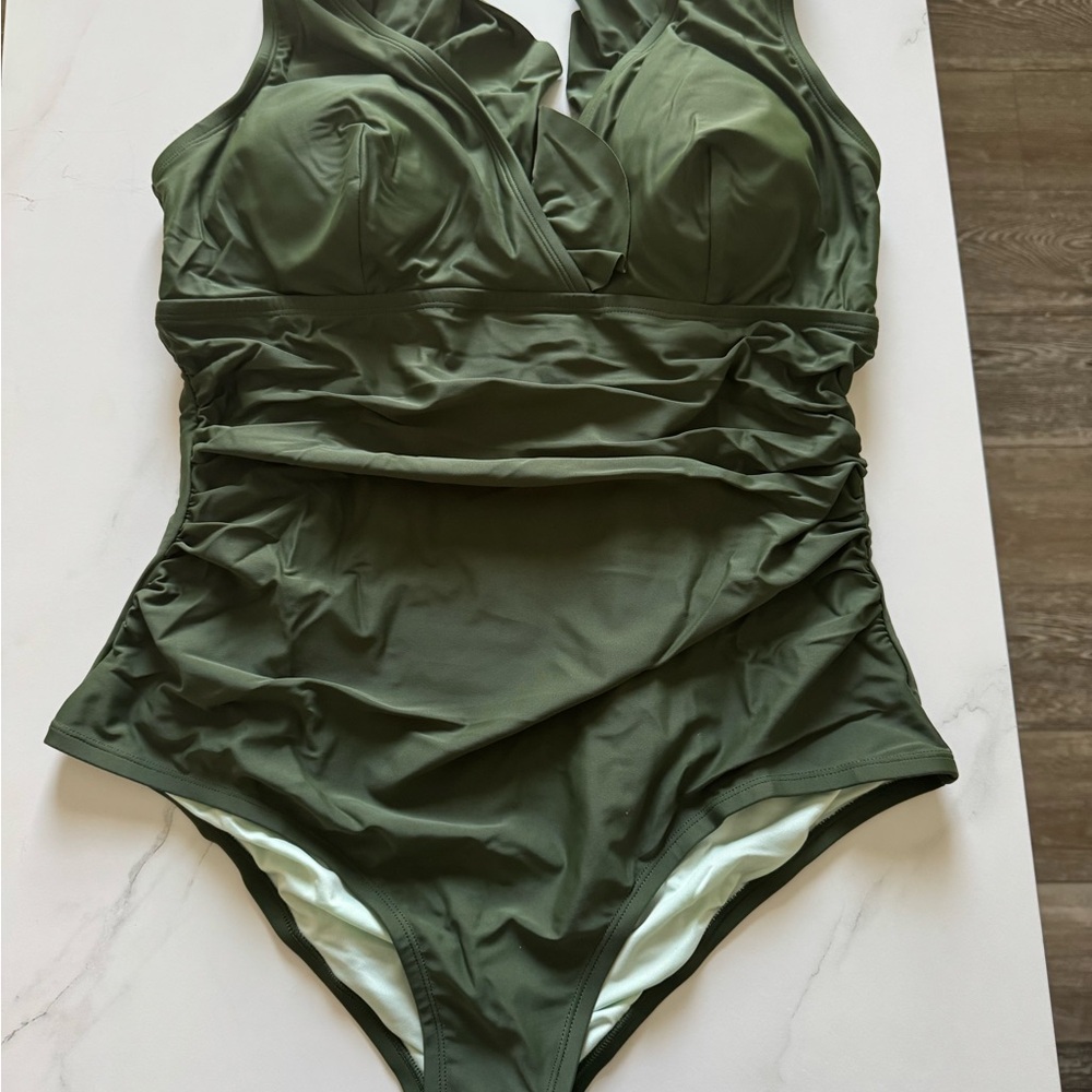 Cupshe Olive Green One Piece Swimsuit